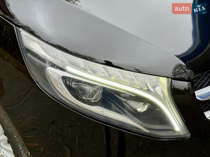 Мінівен Mercedes-Benz V-Class 2020 в Дніпрі