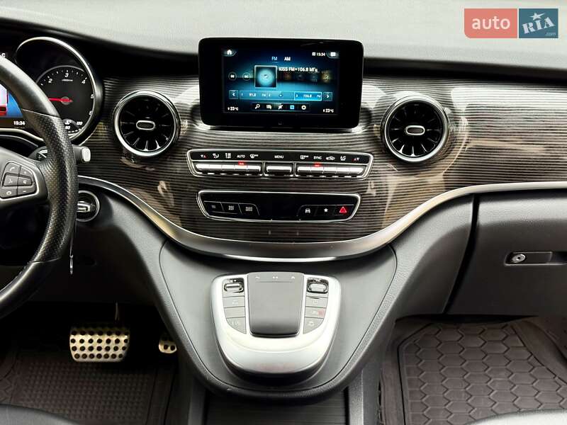 Мінівен Mercedes-Benz V-Class 2020 в Дніпрі