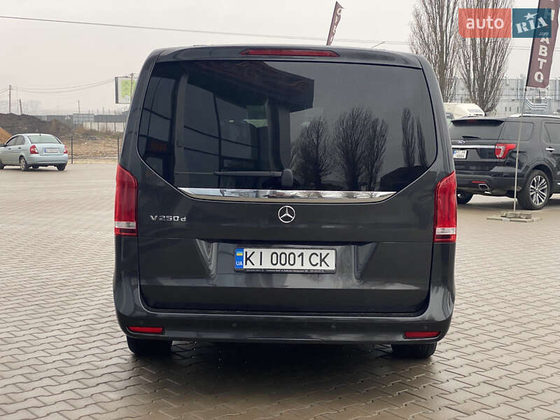 Мінівен Mercedes-Benz V-Class 2023 в Києві