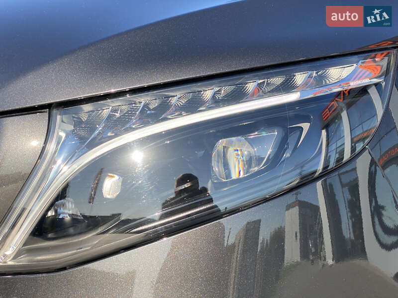 Мінівен Mercedes-Benz V-Class 2023 в Києві