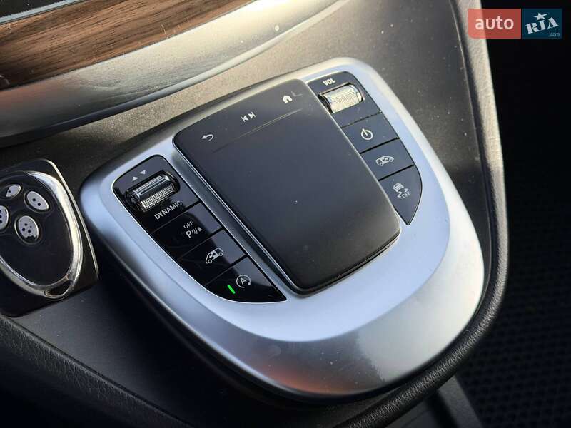 Минивэн Mercedes-Benz V-Class 2021 в Кривом Роге