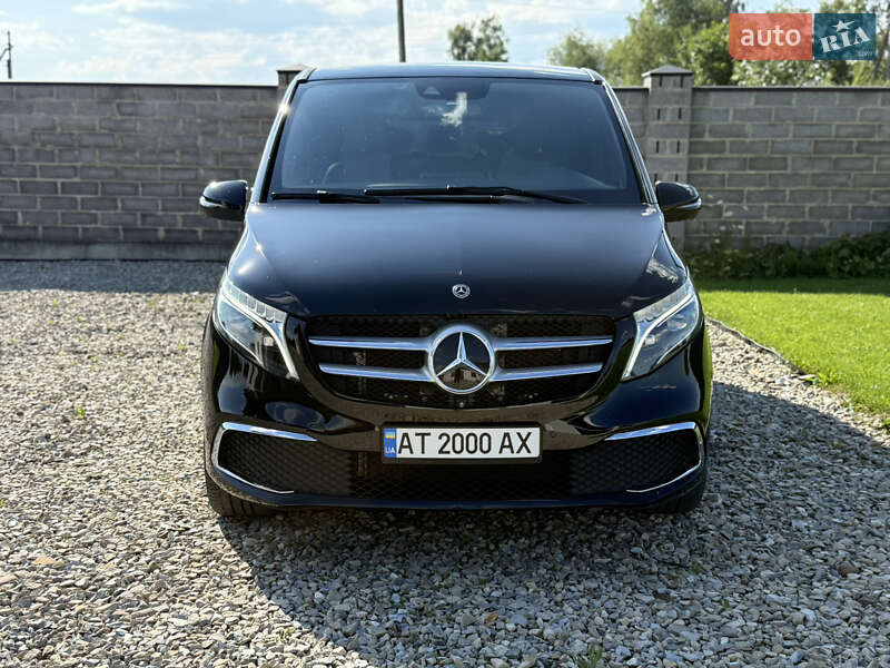 Мінівен Mercedes-Benz V-Class 2022 в Коломиї