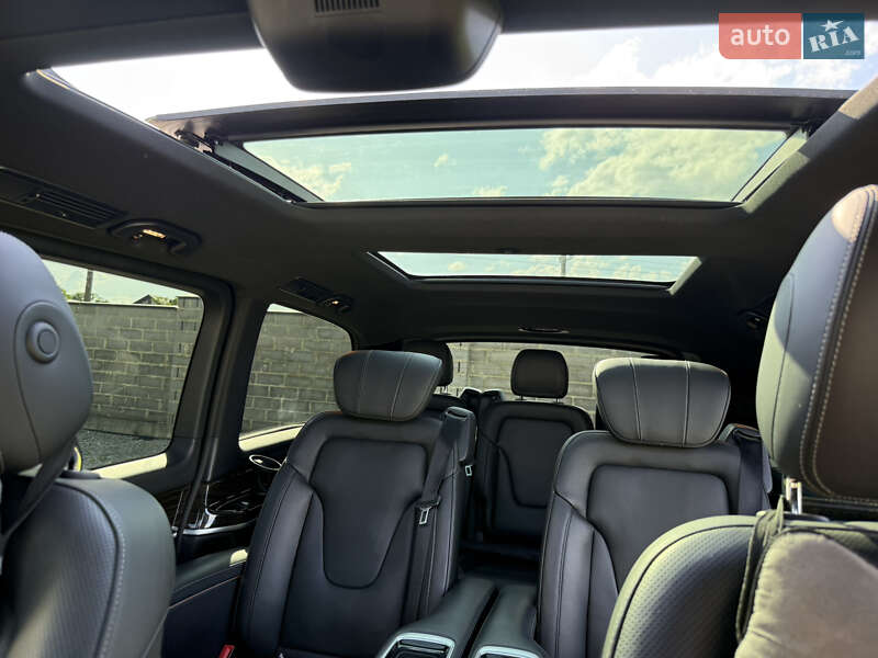 Мінівен Mercedes-Benz V-Class 2022 в Коломиї