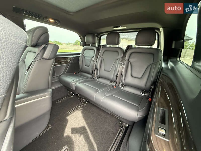 Мінівен Mercedes-Benz V-Class 2022 в Коломиї