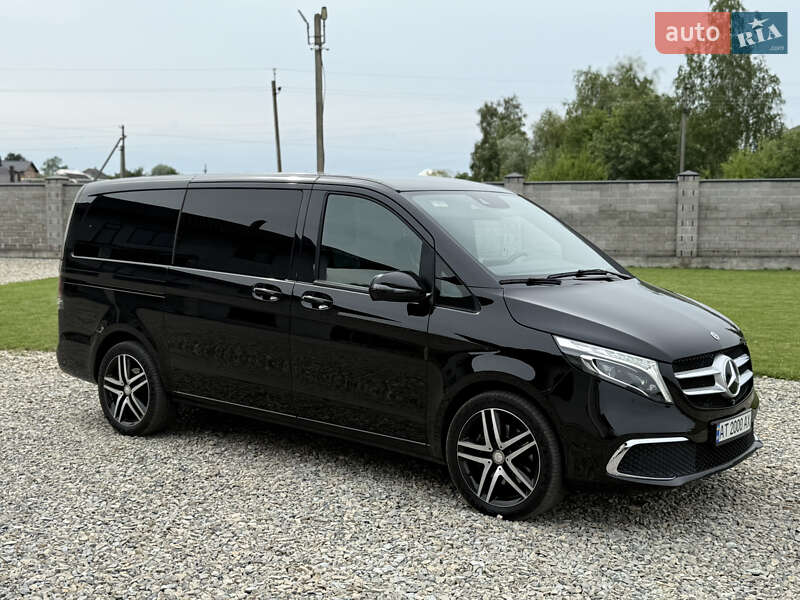 Мінівен Mercedes-Benz V-Class 2022 в Коломиї