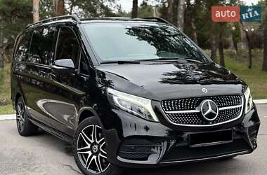 Минивэн Mercedes-Benz V-Class 2022 в Киеве