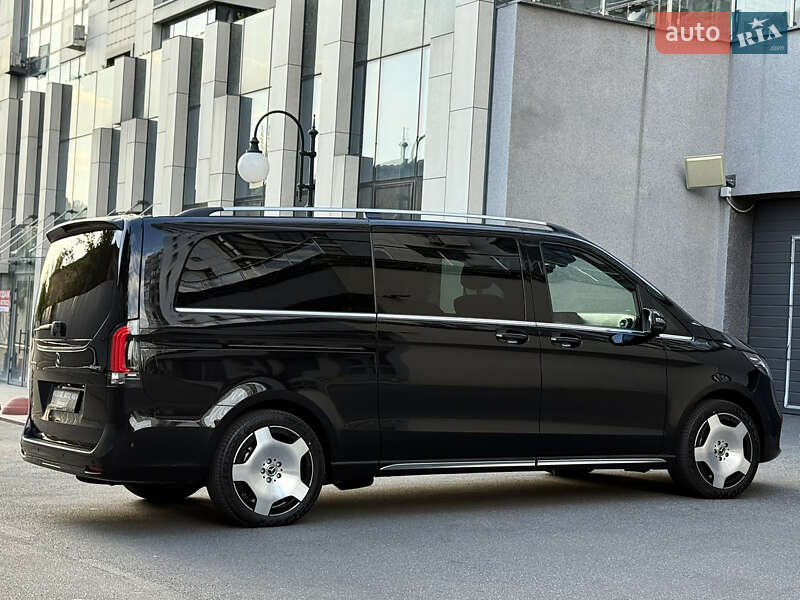 Мінівен Mercedes-Benz V-Class 2025 в Києві