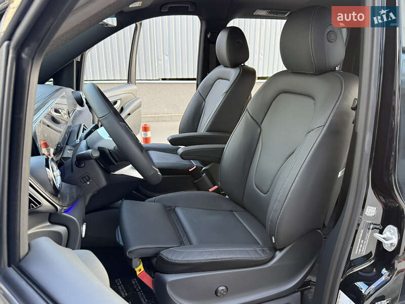 Мінівен Mercedes-Benz V-Class 2025 в Києві