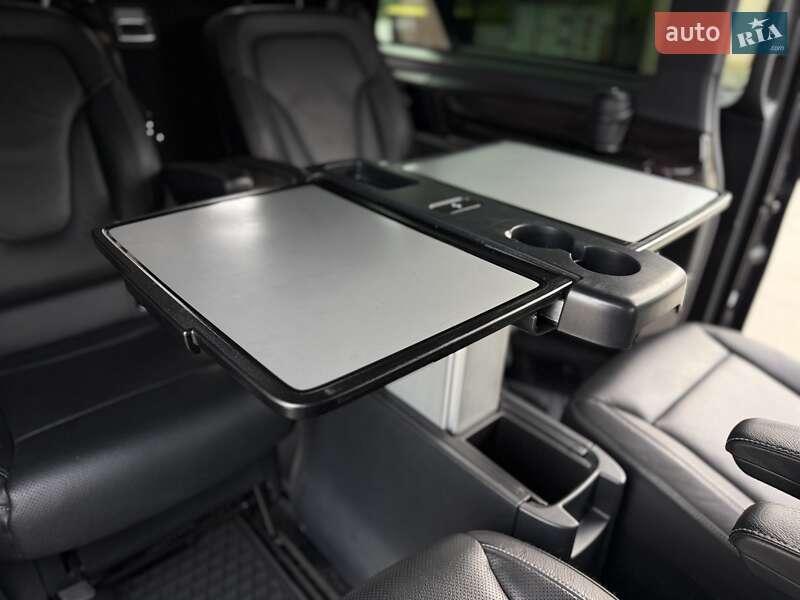 Мінівен Mercedes-Benz V-Class 2020 в Одесі