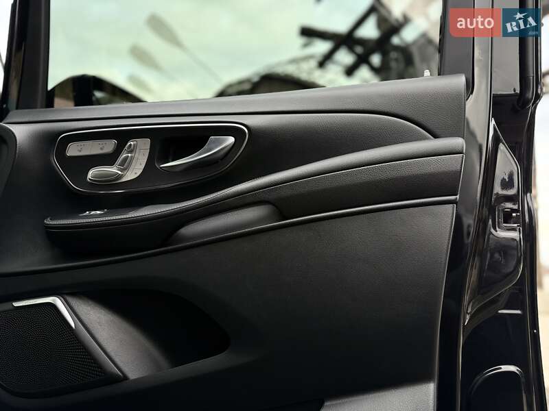 Мінівен Mercedes-Benz V-Class 2020 в Одесі