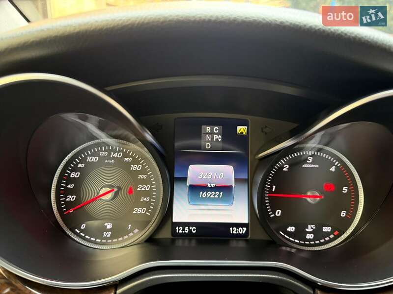 Минивэн Mercedes-Benz V-Class 2015 в Киеве