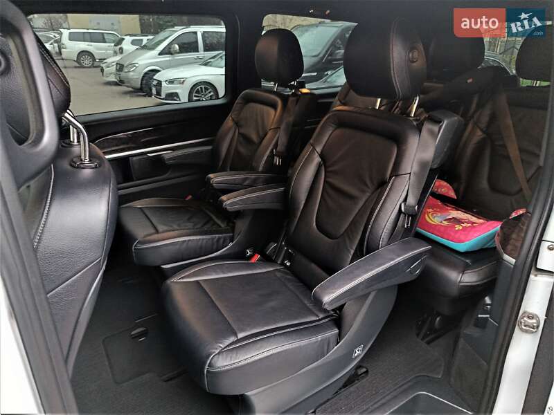 Мінівен Mercedes-Benz V-Class 2015 в Одесі