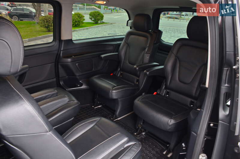 Мінівен Mercedes-Benz V-Class 2015 в Дніпрі