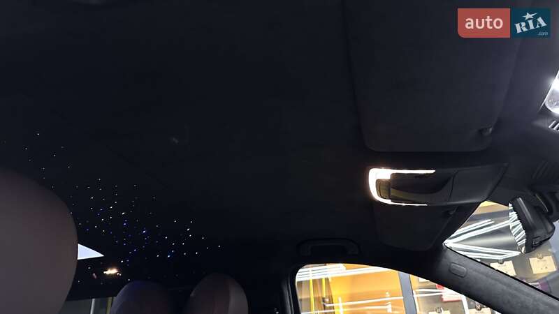 Мінівен Mercedes-Benz V-Class 2025 в Ужгороді