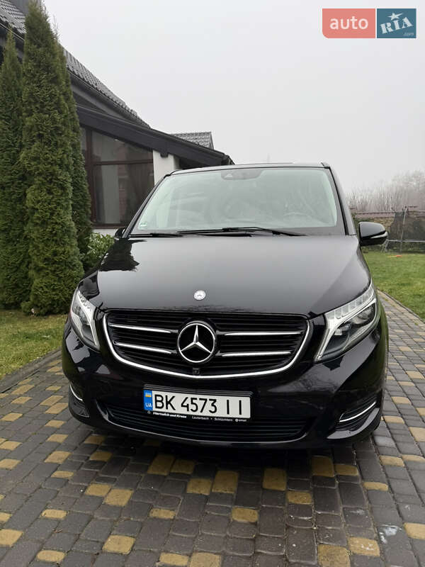 Минивэн Mercedes-Benz V-Class 2016 в Ровно