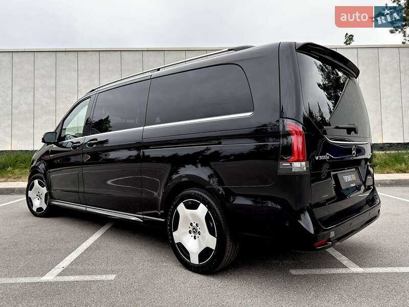 Мінівен Mercedes-Benz V-Class 2024 в Києві