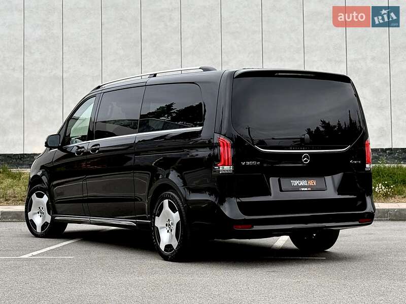 Мінівен Mercedes-Benz V-Class 2024 в Києві