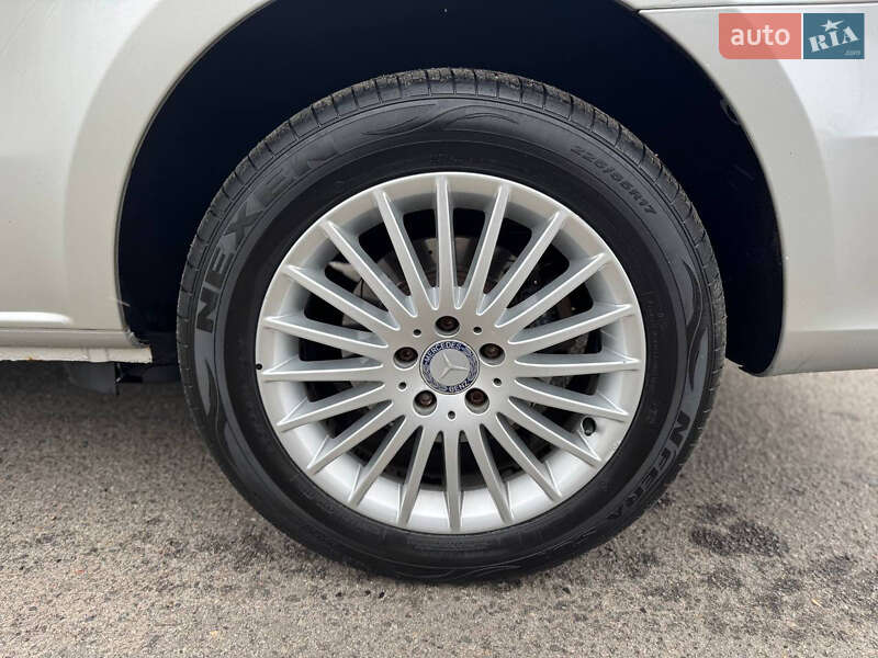 Мінівен Mercedes-Benz V-Class 2016 в Харкові