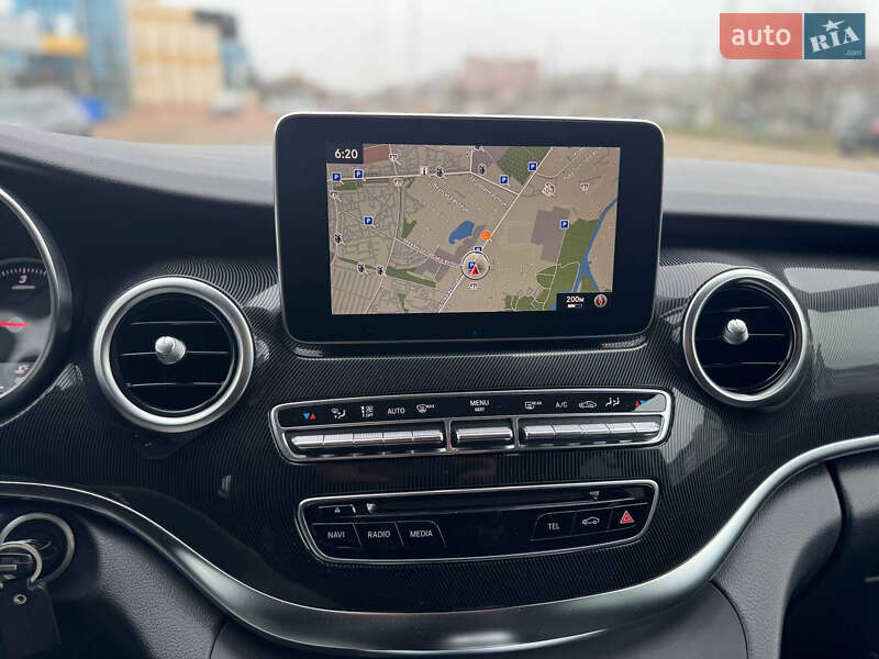 Мінівен Mercedes-Benz V-Class 2016 в Харкові