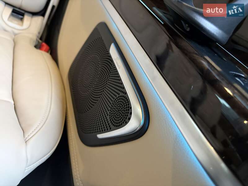 Минивэн Mercedes-Benz V-Class 2018 в Киеве фото 84 Минивэн Mercedes-Benz V-Class 2018 в Киеве