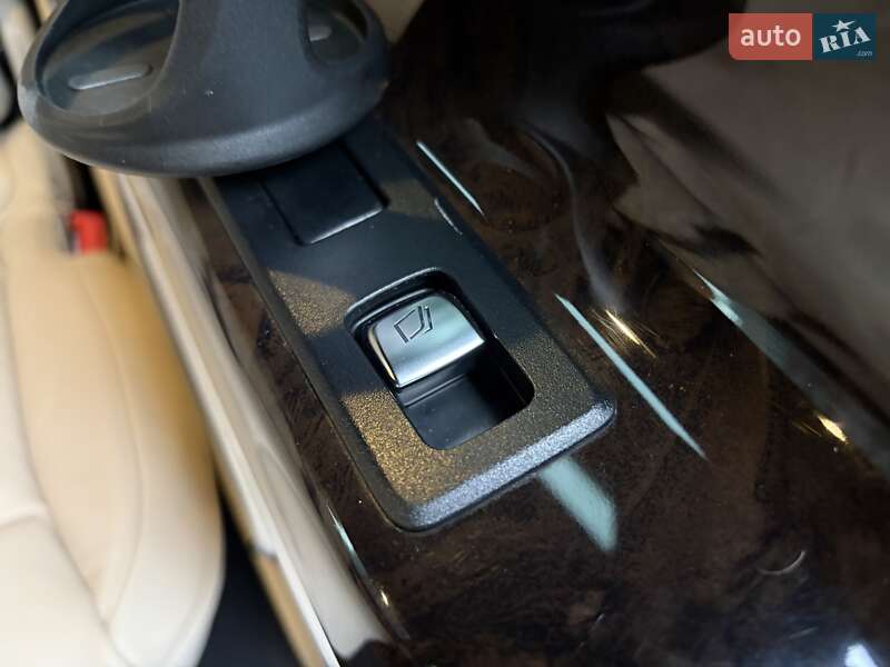 Минивэн Mercedes-Benz V-Class 2018 в Киеве фото 86 Минивэн Mercedes-Benz V-Class 2018 в Киеве