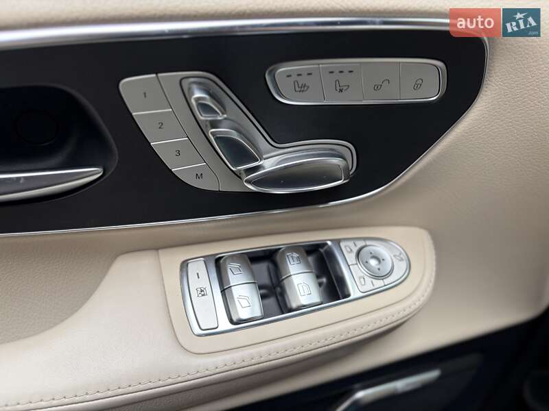 Минивэн Mercedes-Benz V-Class 2018 в Киеве фото 96 Минивэн Mercedes-Benz V-Class 2018 в Киеве