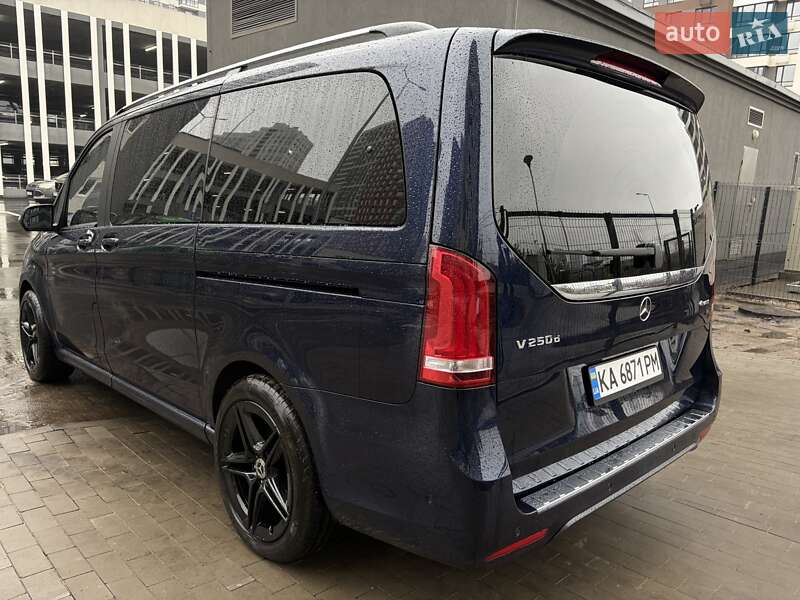 Минивэн Mercedes-Benz V-Class 2018 в Киеве фото 154 Минивэн Mercedes-Benz V-Class 2018 в Киеве