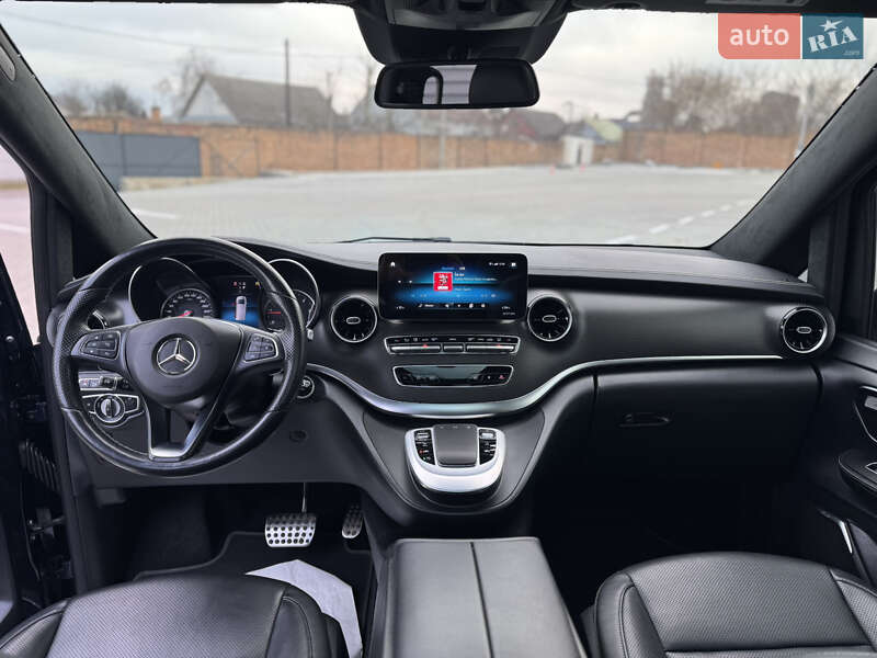 Мінівен Mercedes-Benz V-Class 2020 в Рівному фото 77 Мінівен Mercedes-Benz V-Class 2020 в Рівному