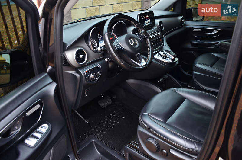 Мінівен Mercedes-Benz V-Class 2015 в Дніпрі