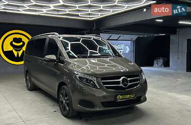 Минивэн Mercedes-Benz V-Class 2016 в Черновцах