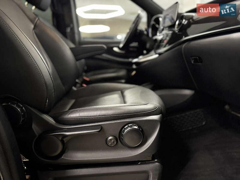 Мінівен Mercedes-Benz V-Class 2022 в Миколаєві