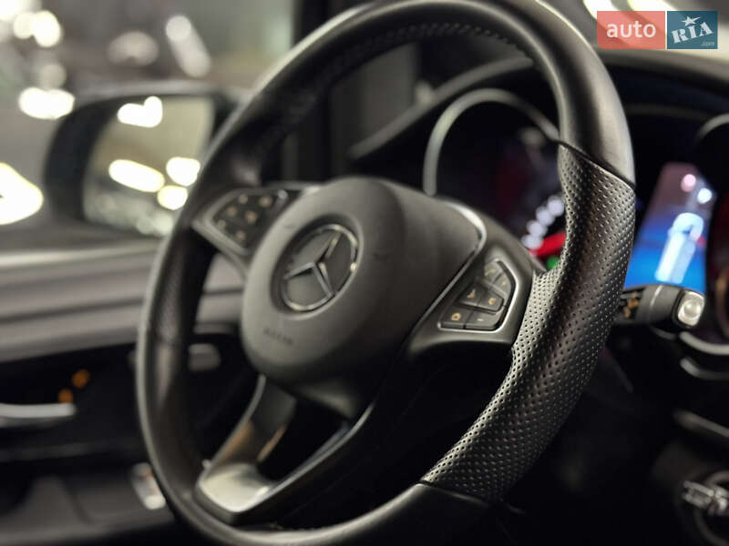 Мінівен Mercedes-Benz V-Class 2022 в Миколаєві