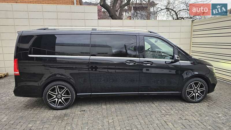 Мінівен Mercedes-Benz V-Class 2023 в Києві