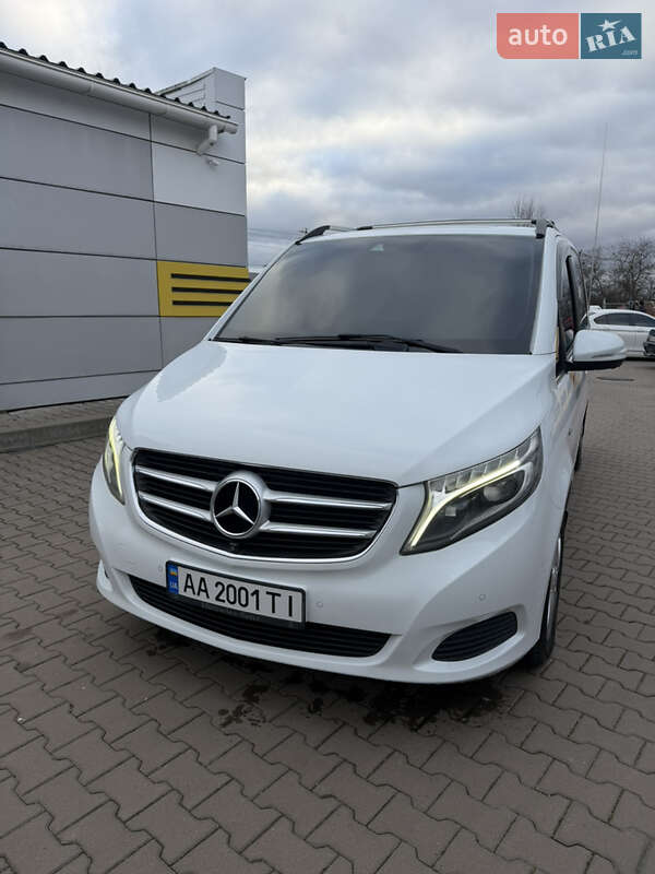 Мінівен Mercedes-Benz V-Class 2016 в Вінниці фото 5 Мінівен Mercedes-Benz V-Class 2016 в Вінниці