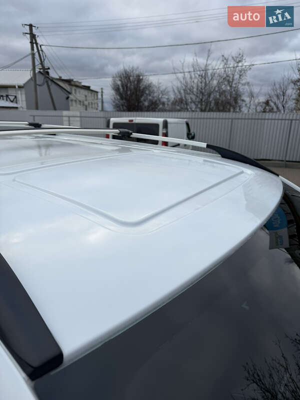 Мінівен Mercedes-Benz V-Class 2016 в Вінниці фото 15 Мінівен Mercedes-Benz V-Class 2016 в Вінниці