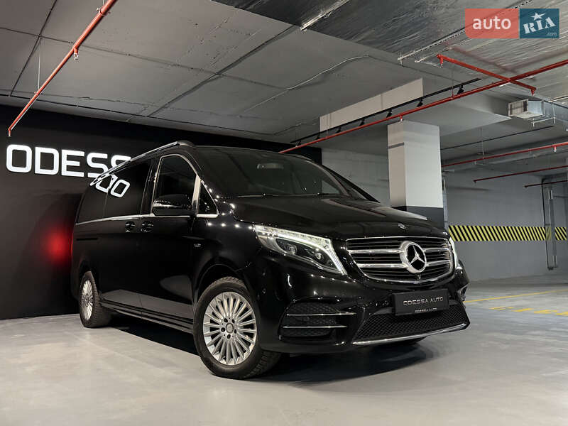 Мінівен Mercedes-Benz V-Class 2017 в Одесі