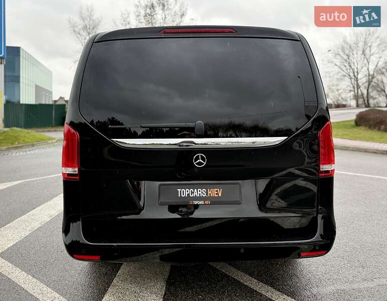 Минивэн Mercedes-Benz V-Class 2016 в Киеве