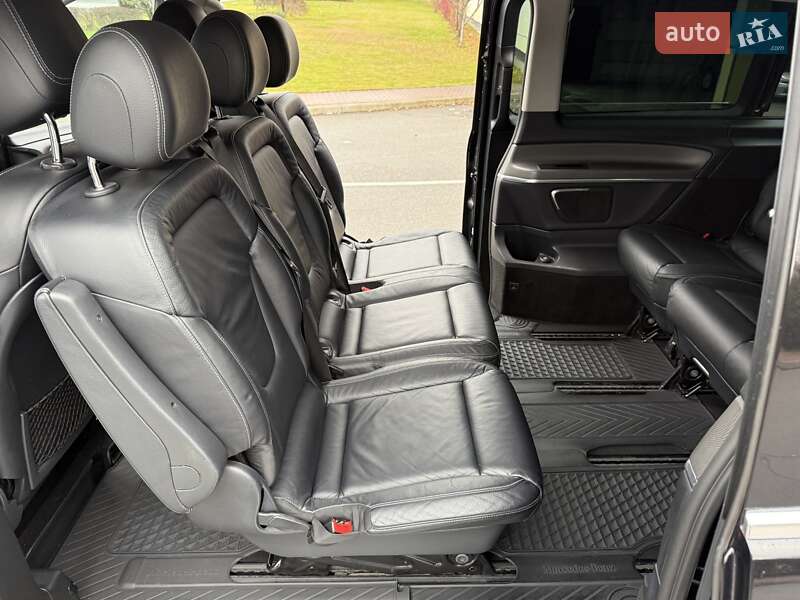Минивэн Mercedes-Benz V-Class 2016 в Киеве