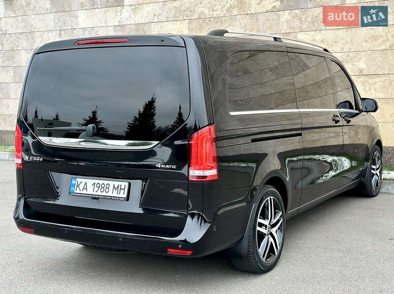 Мінівен Mercedes-Benz V-Class 2018 в Києві