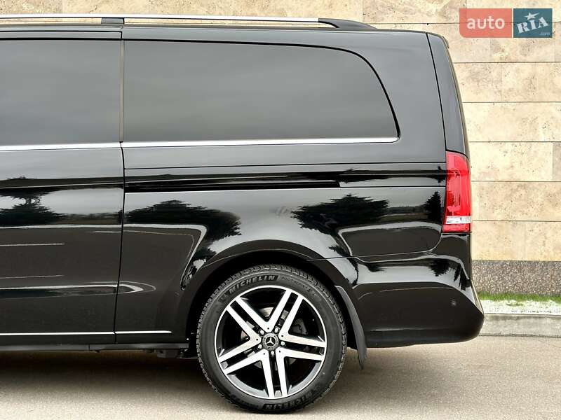 Мінівен Mercedes-Benz V-Class 2018 в Києві