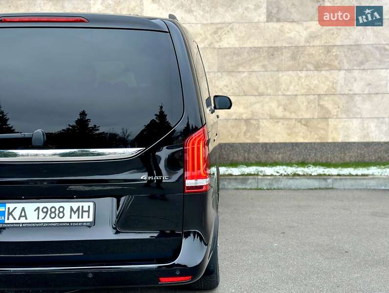 Мінівен Mercedes-Benz V-Class 2018 в Києві