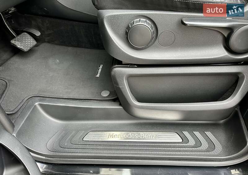 Мінівен Mercedes-Benz V-Class 2018 в Києві