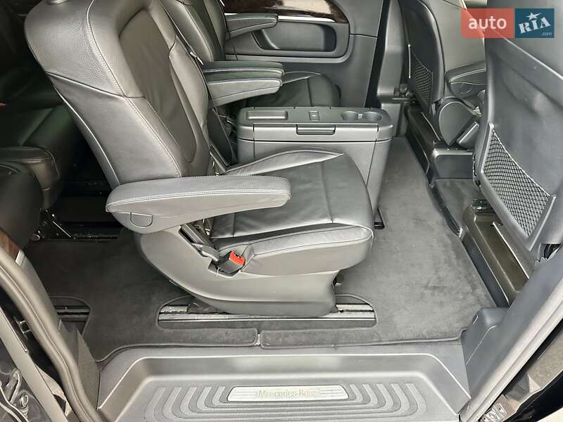 Мінівен Mercedes-Benz V-Class 2018 в Києві