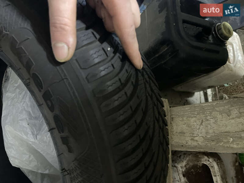 Мінівен Mercedes-Benz V-Class 1999 в Чернівцях