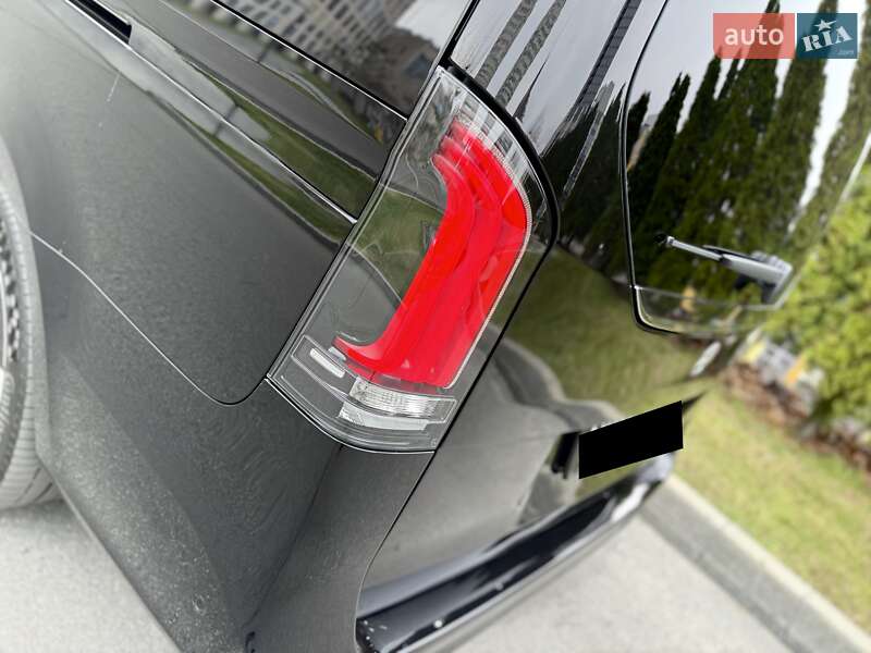 Мінівен Mercedes-Benz V-Class 2025 в Дніпрі