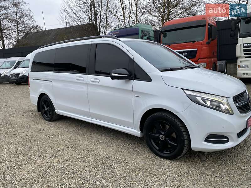 Минивэн Mercedes-Benz V-Class 2014 в Мукачево
