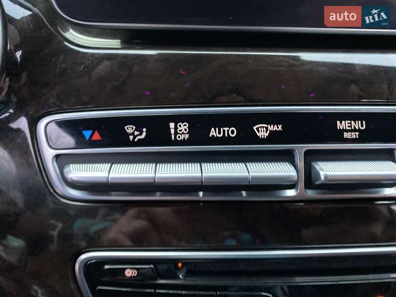 Минивэн Mercedes-Benz V-Class 2014 в Мукачево