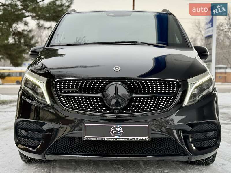 Мінівен Mercedes-Benz V-Class 2020 в Дніпрі