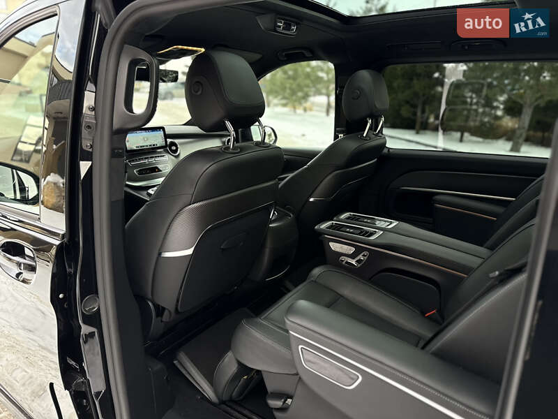 Минивэн Mercedes-Benz V-Class 2022 в Львове