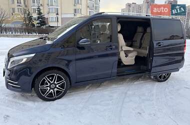 Минивэн Mercedes-Benz V-Class 2018 в Киеве